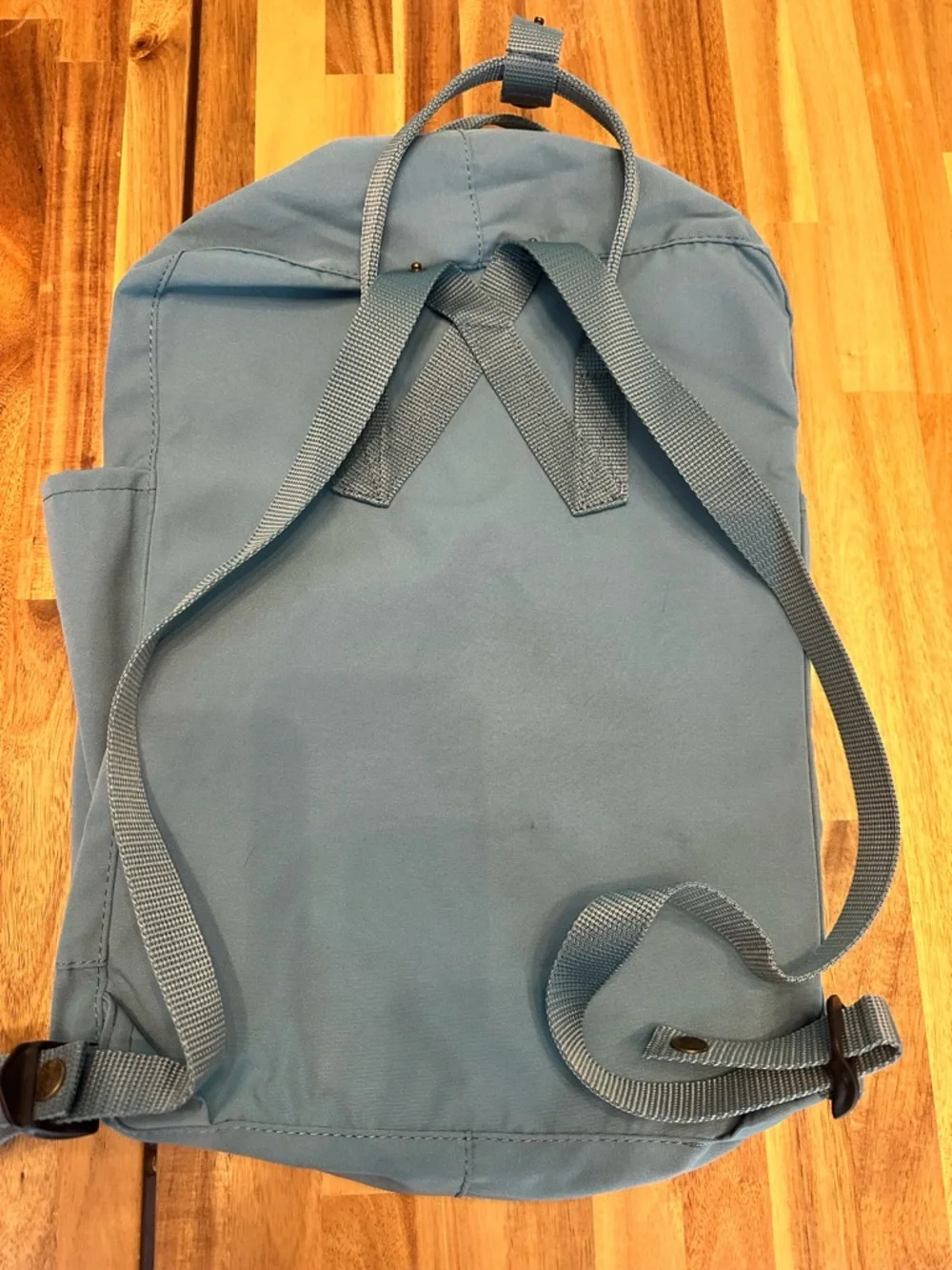 LIKE NEW Fjallraven Kånken Classic Backpack Sky Blue